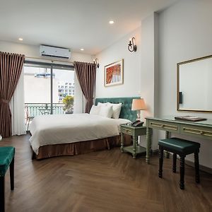 Gatsby Hanoi Hotel & Travel